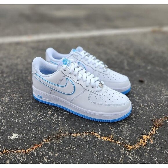 Nike Air Force 1 Low White and University Blue Mens Size 10.5 New Shoes Sneakers - Picture 4 of 4